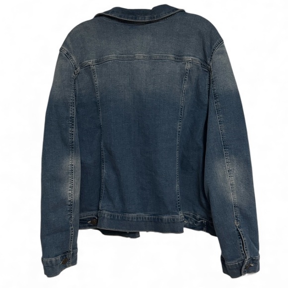 St. Johns Bay Denim Jacket Jean Jacket With Stretch Med/Dk Blue Wash Sz XXL 2x - Picture 6 of 7